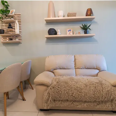 Lovely Fully Equipped 1br In With Wifi & Ac By 360 Estates דירה